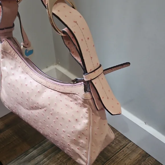 Dooney & Bourke Blush Pink Ostrich Leather Vintage Shoulder Bag - Picture 9 of 16